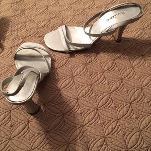 Prom shoes or wedding shoes. In great shape.